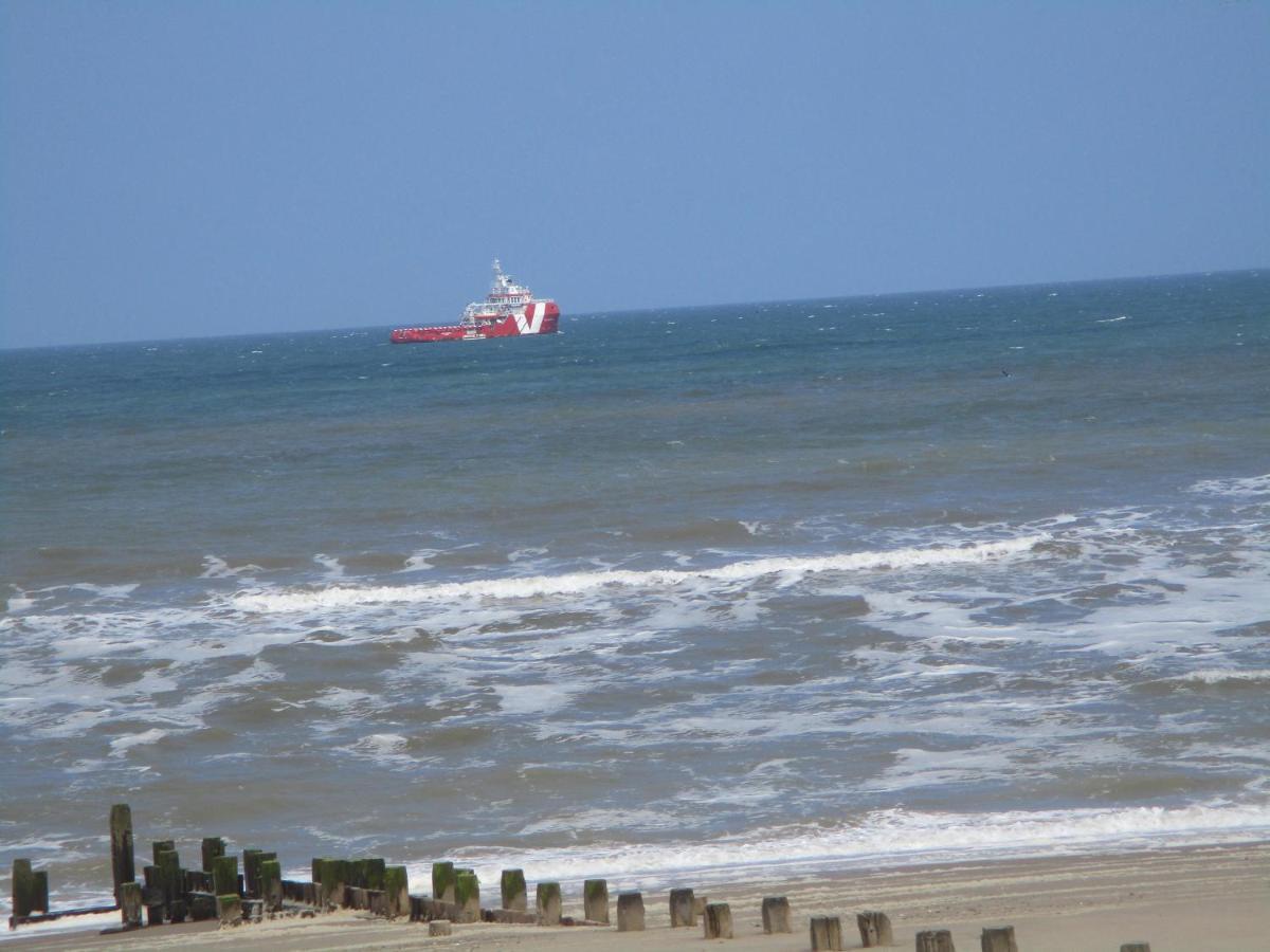 Summer Breeze Caravan Bacton  Exteriör bild